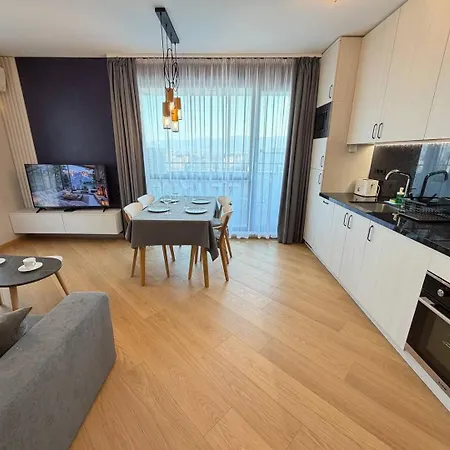 Osaka Cozy 1bdr Near Iec And Airport W Paid Parking *