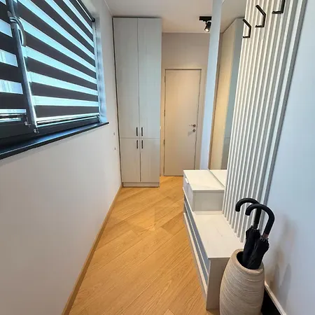 Апартаменты Osaka Cozy 1bdr Near Iec And Airport W Paid Parking